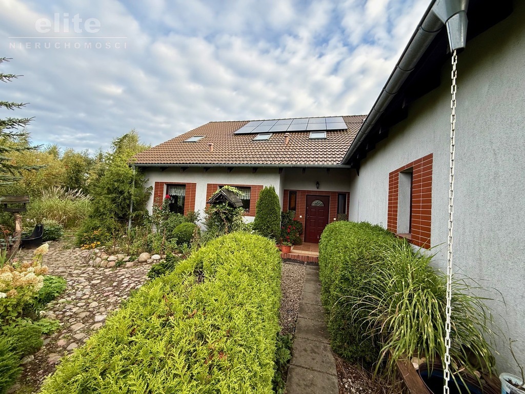 Na sprzedaż dom na Kaszubach z oczkiem wodnym, (9)