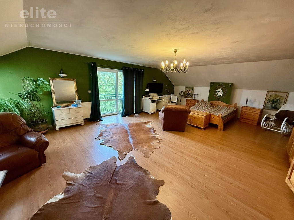 Na sprzedaż dom na Kaszubach z oczkiem wodnym, (28)