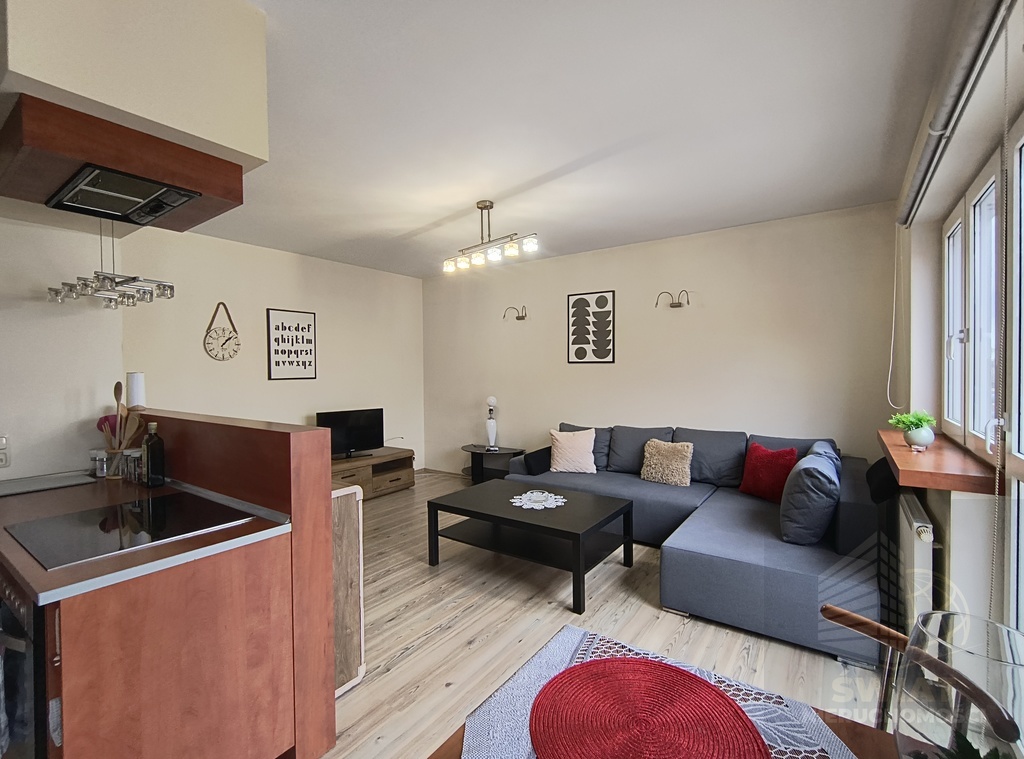 Apartament  2pok. 54 m2+balkon, cena 2500 zł (6)