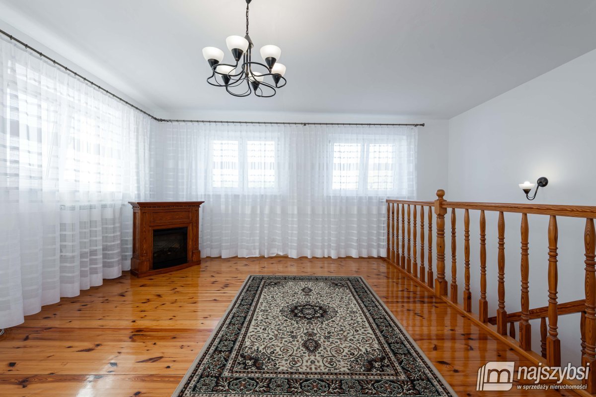 BIAŁOGARD-MIESZKANIE 2-POZIOMOWE Z GARAŻEM I SAUNĄ (14)