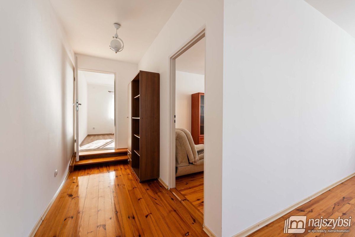 BIAŁOGARD-MIESZKANIE 2-POZIOMOWE Z GARAŻEM I SAUNĄ (16)