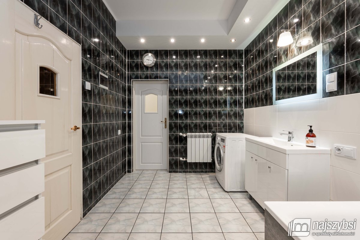 BIAŁOGARD-MIESZKANIE 2-POZIOMOWE Z GARAŻEM I SAUNĄ (8)