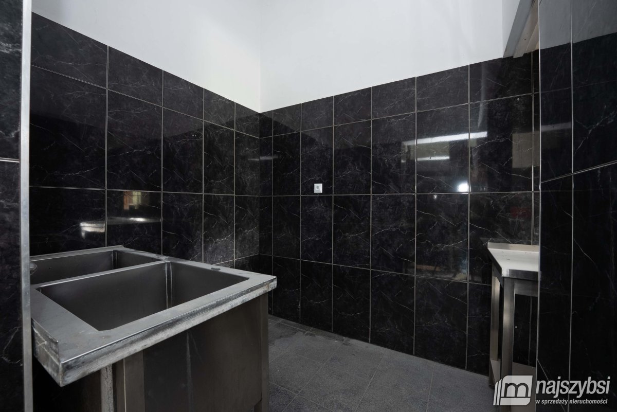 MIELNO-PENSJONAT Z POTENCIAŁEM  (8)