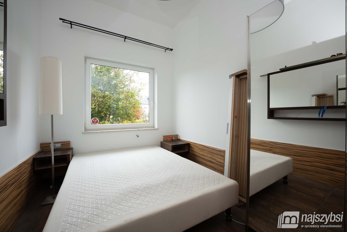 MIELNO-PENSJONAT Z POTENCIAŁEM  (9)