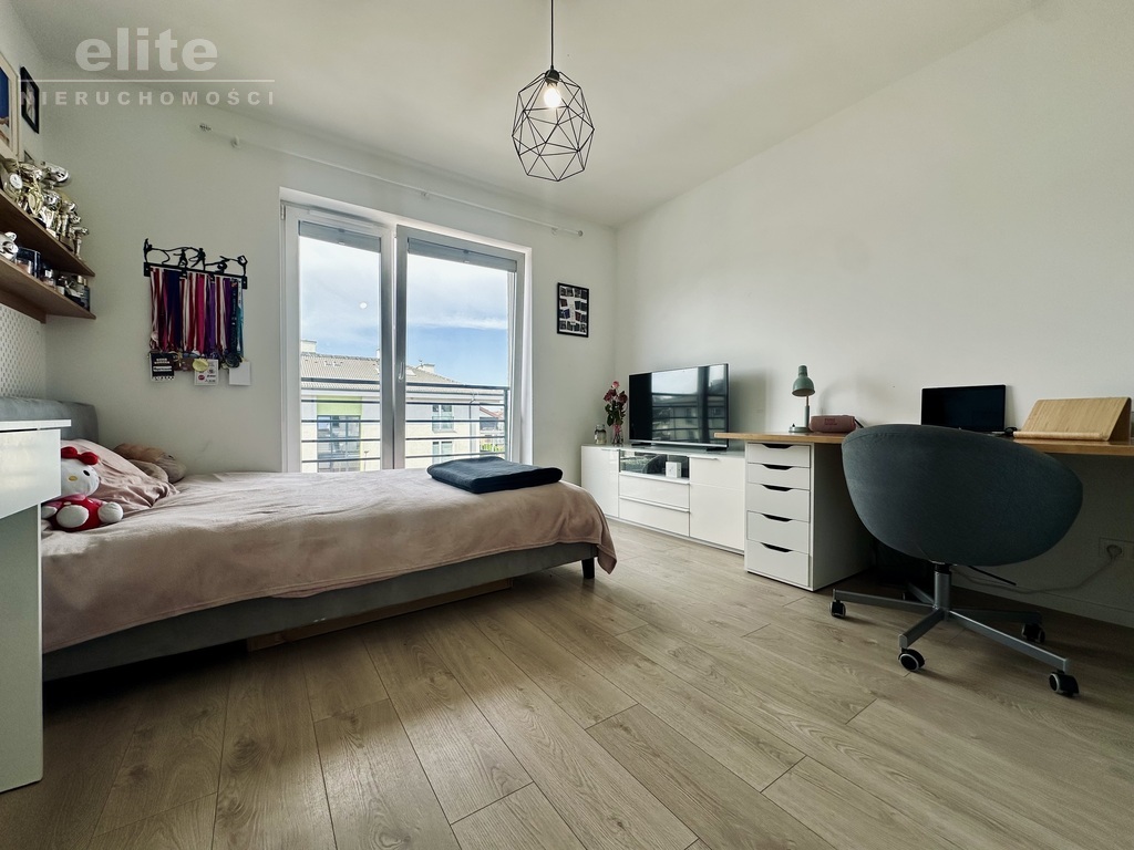 Warszewo nowoczesne 105m2 zamykany garaż w budynku (18)