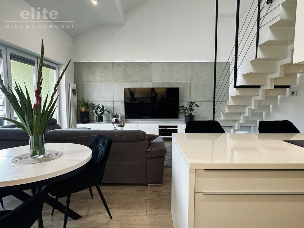 Warszewo nowoczesne 105m2 zamykany garaż w budynku (1)