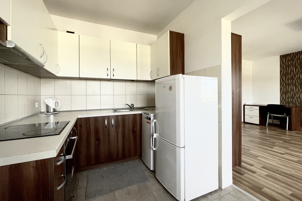 Umeblowana kawalerka na Osiedlu Ogrody (6)