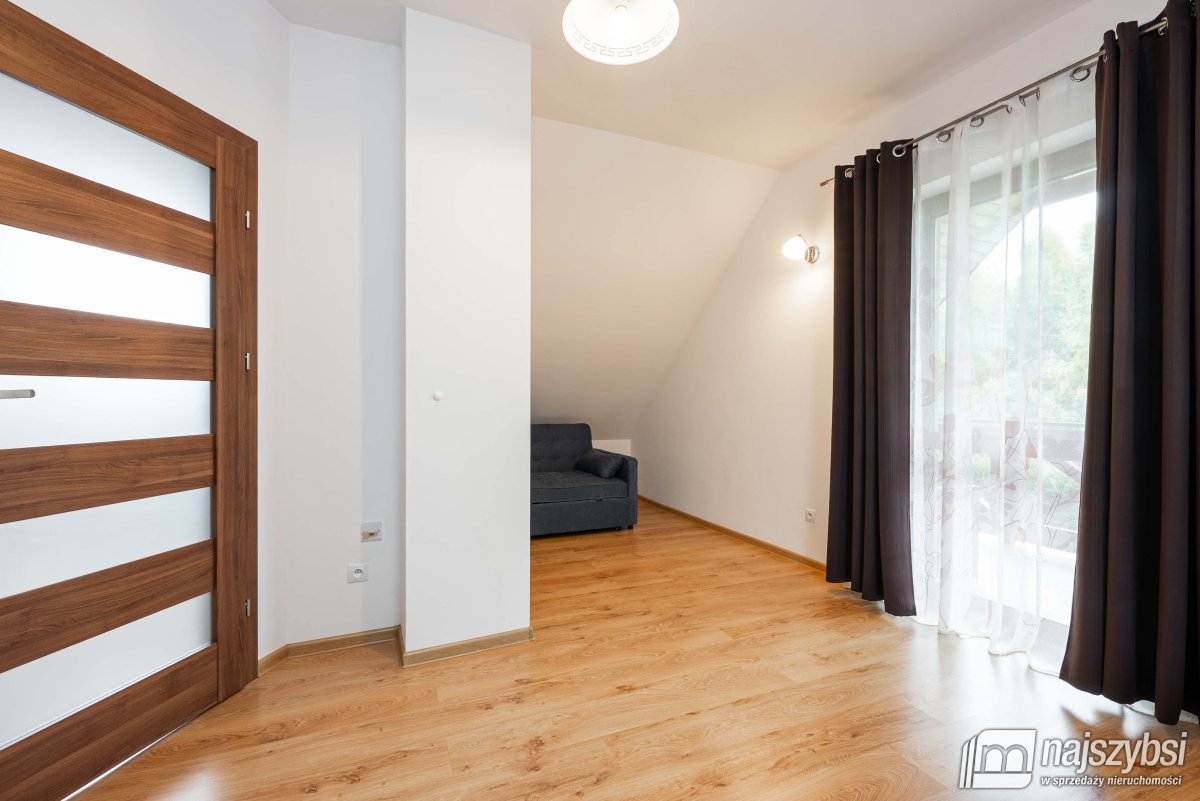 DOBIESŁAWIEC-DWA DOMKI CAŁOROCZNE  (16)