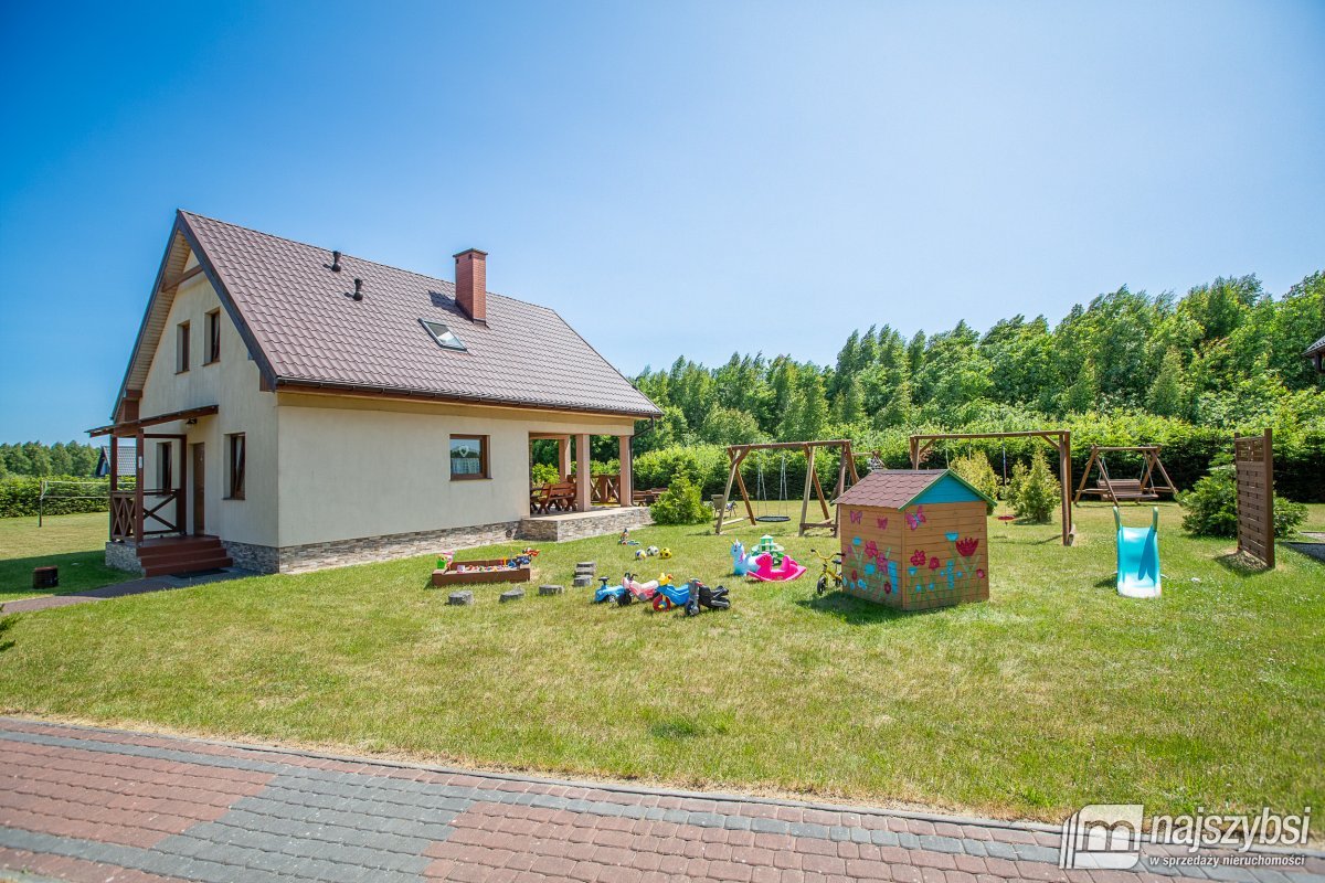 DOBIESŁAWIEC-DWA DOMKI CAŁOROCZNE  (2)