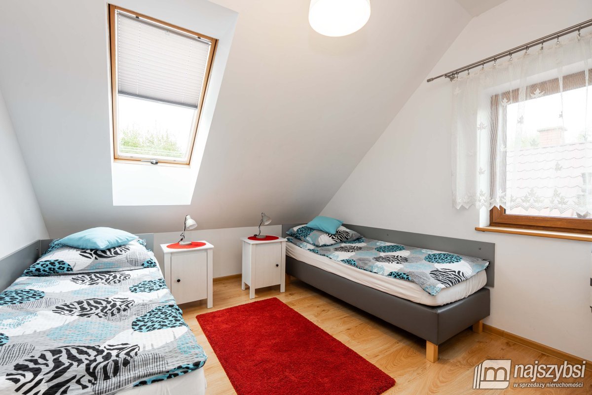 DOBIESŁAWIEC-DWA DOMKI CAŁOROCZNE  (20)