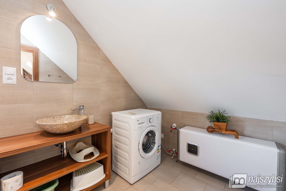 DOBIESŁAWIEC-DWA DOMKI CAŁOROCZNE  (23)