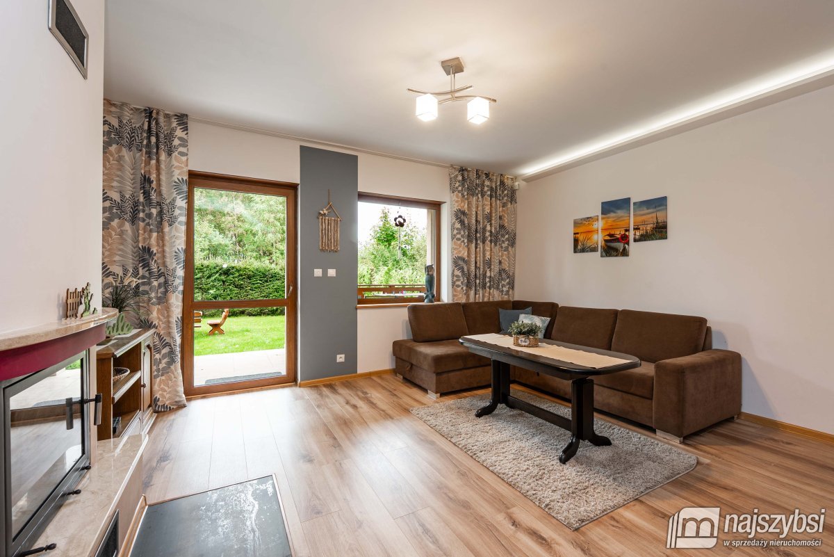 DOBIESŁAWIEC-DWA DOMKI CAŁOROCZNE  (6)