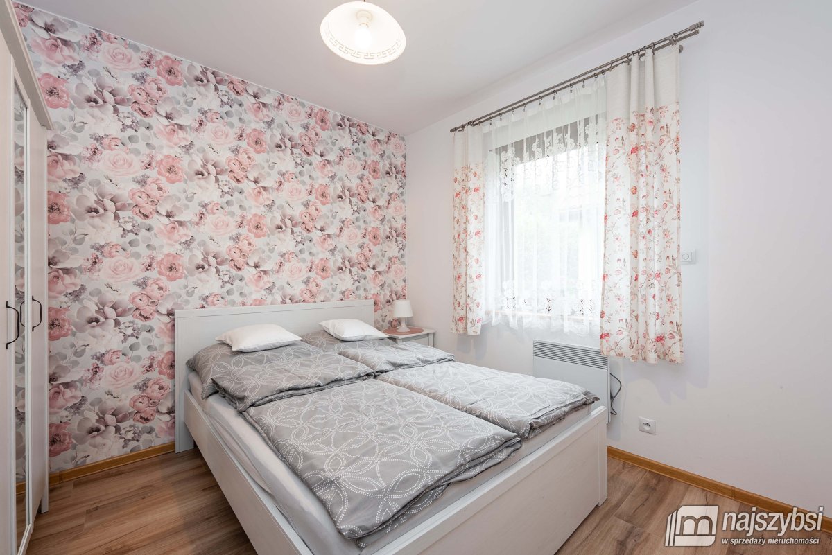 DOBIESŁAWIEC-DWA DOMKI CAŁOROCZNE  (8)