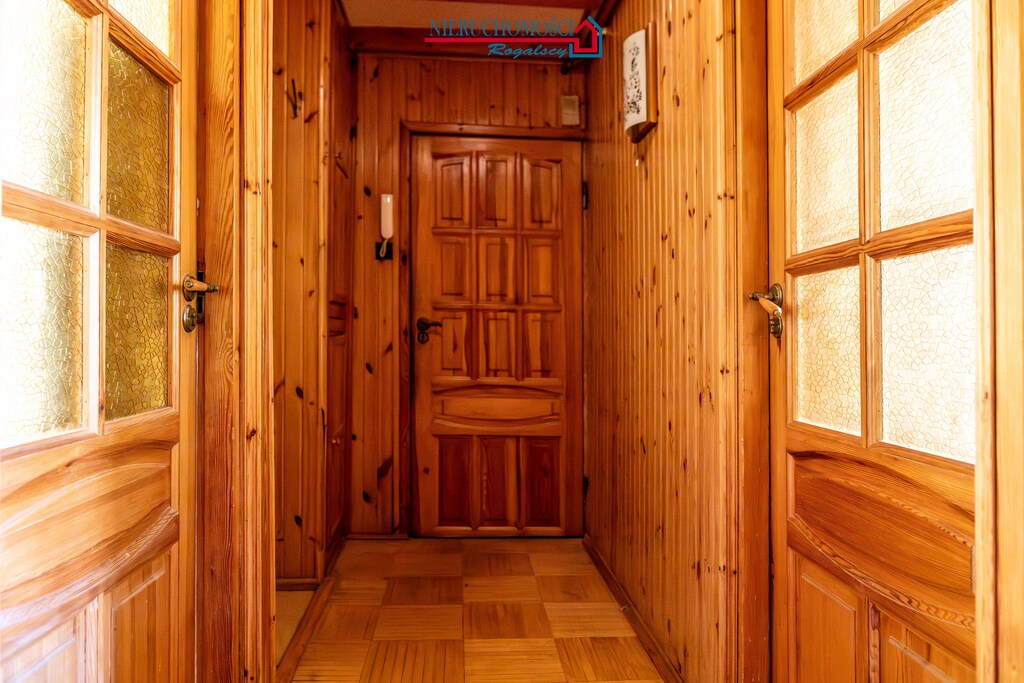 Mieszkanie 3-pokojowe w dobrej lokalizacji (9)