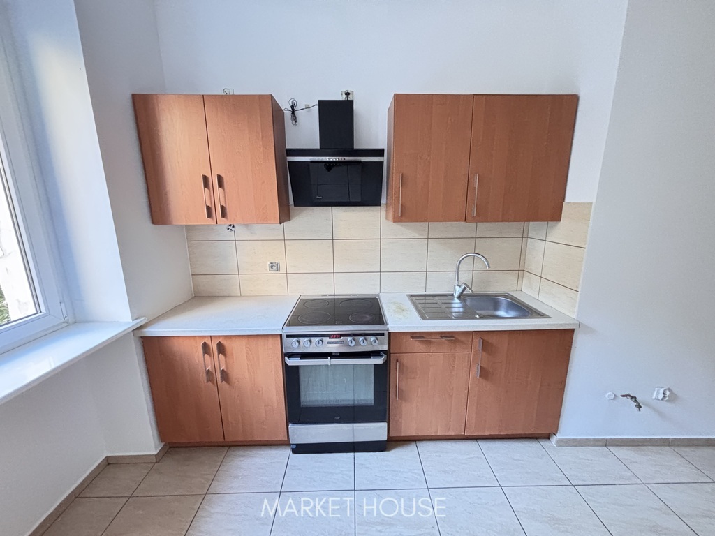 2 pokoje przy Turzynie z garażem (1)