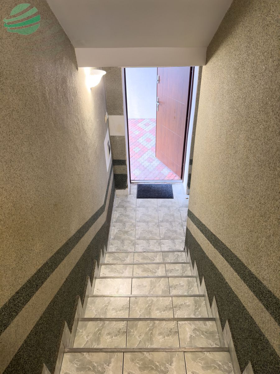 Nowa Cena! Bezczynszowe mieszkanie na sprzedaż w D (18)