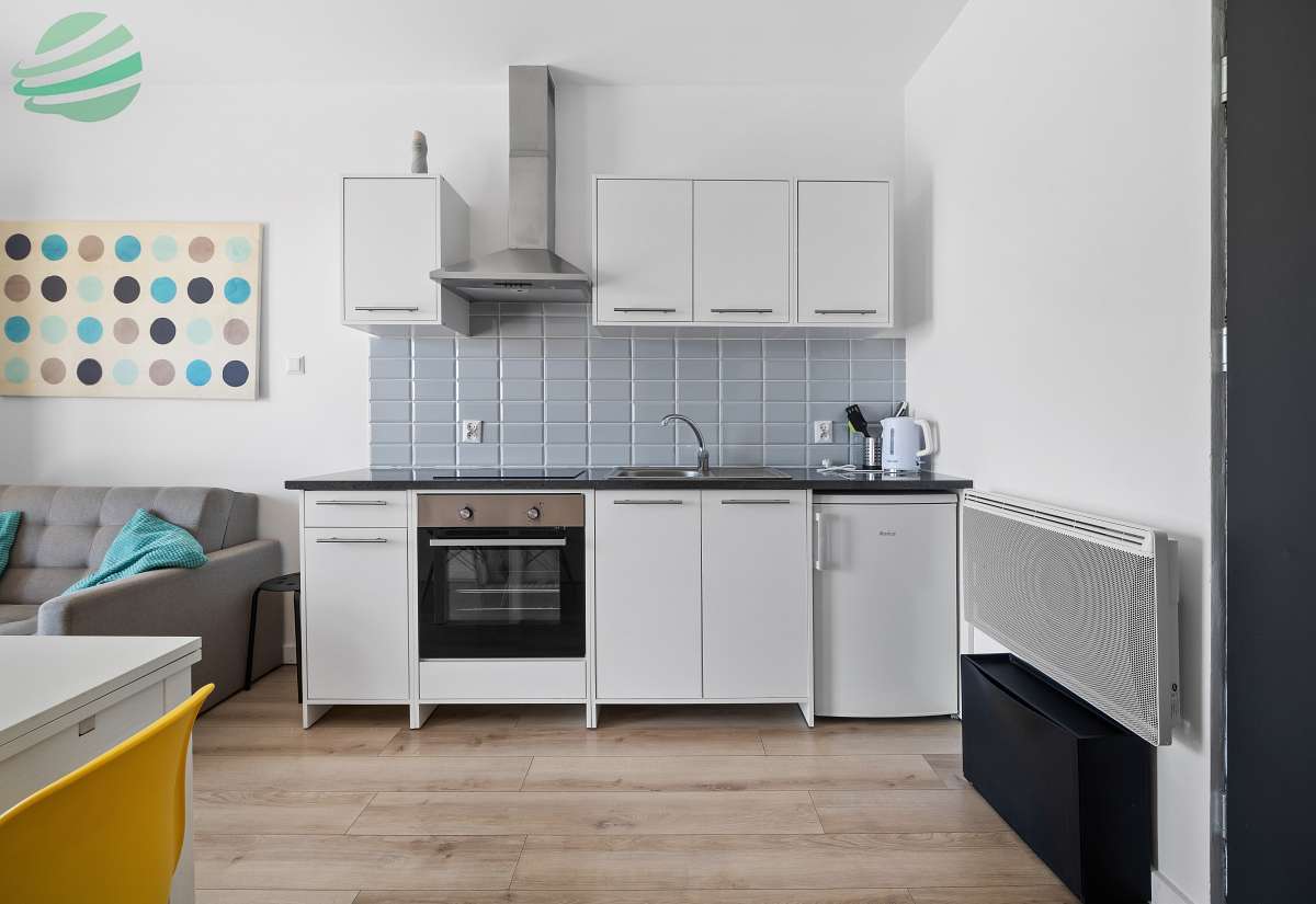 Nowoczesne Studio z Balkonem i Widokiem na Bałtyk  (3)