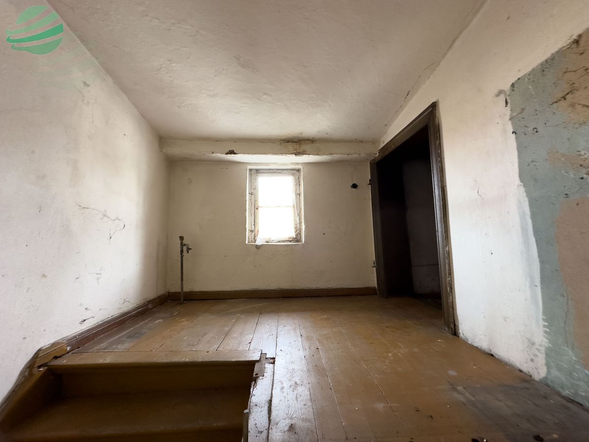 Bezczynszowe mieszkanie z niezależnym wejściem w k (27)