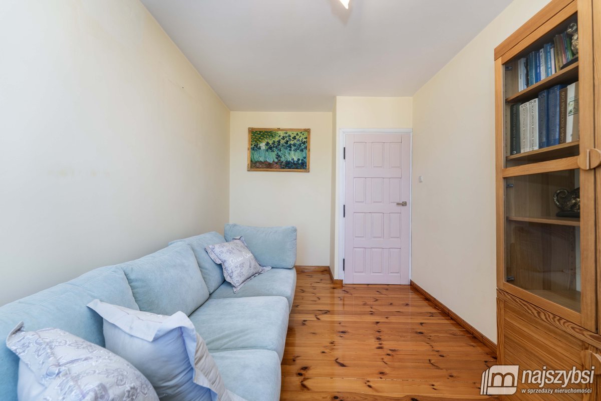 Kołobrzeg- piękny dom w zabudowie szeregowej (24)