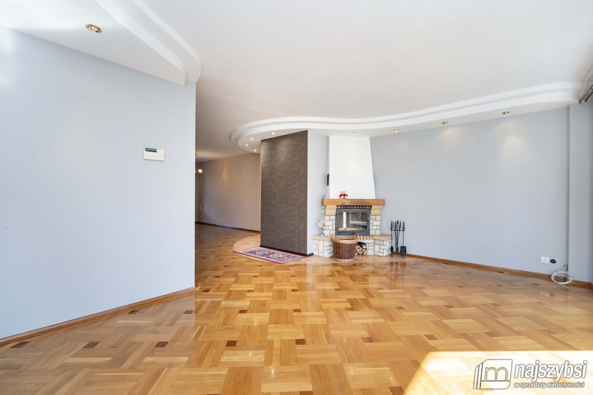 Kołobrzeg- piękny dom w zabudowie szeregowej (3)