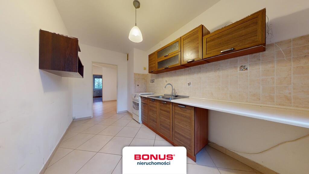 3 pok. z balkonem na parterze (11)