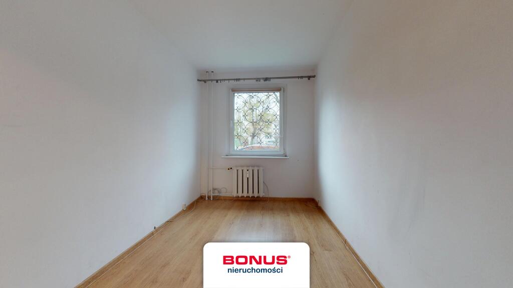 3 pok. z balkonem na parterze (14)