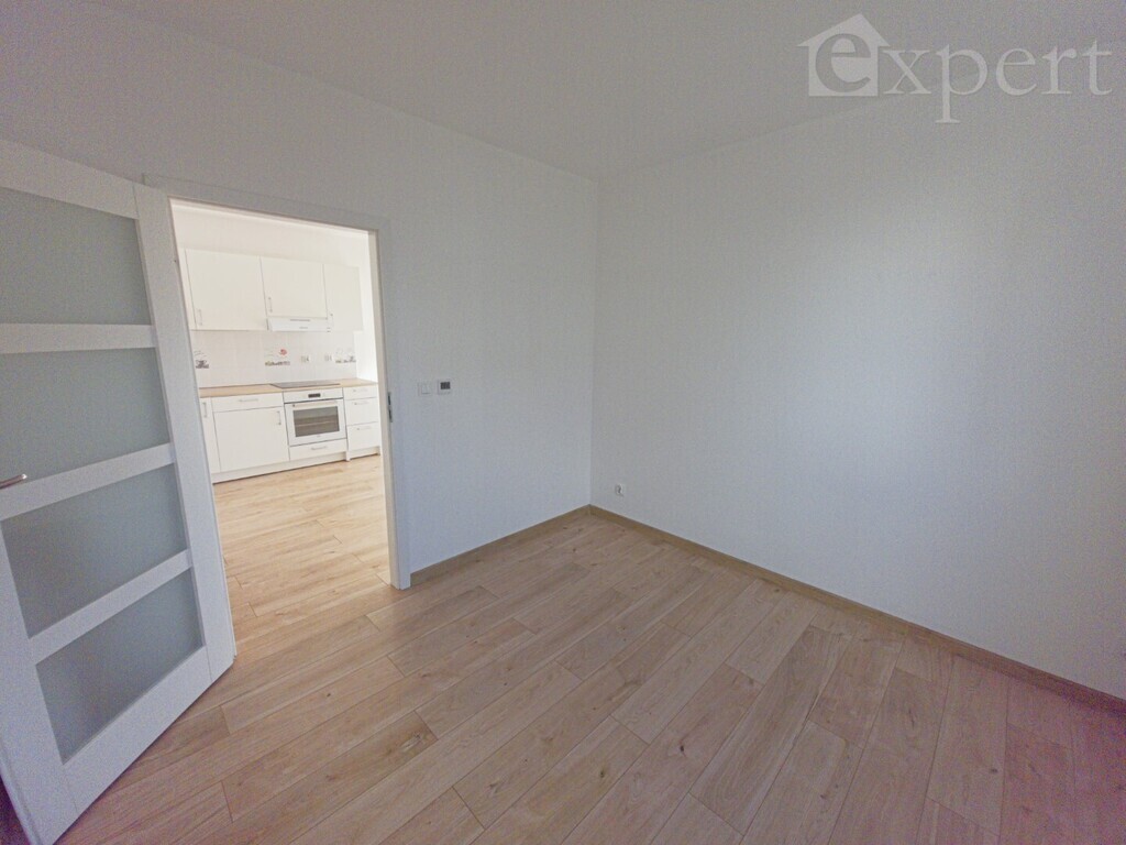 Ogrody Łukasiewicza - 3 pokoje z balkonem, garaż (4)