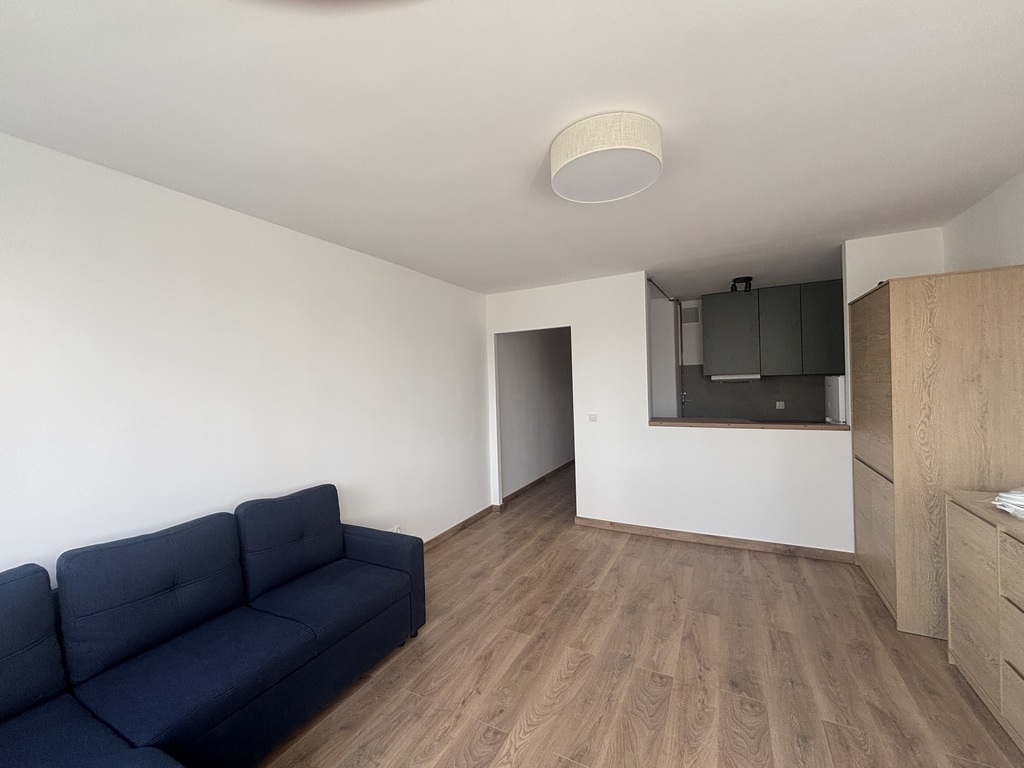 Bądź 1 Najemcą - kawalerka (3)