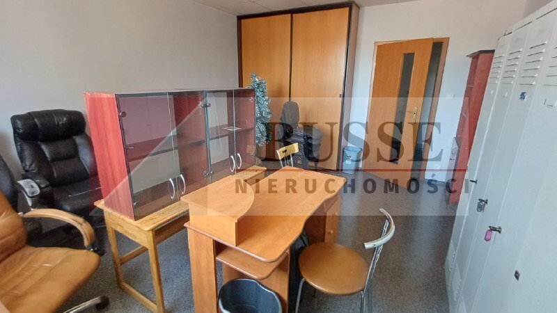 Plac 14 788 m² z halami i biurem przy Outlet Park (2)