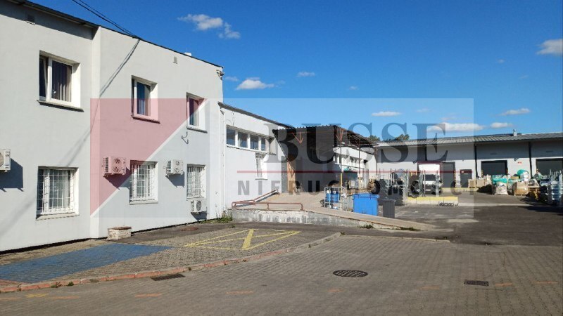 Plac 14 788 m² z halami i biurem przy Outlet Park (1)
