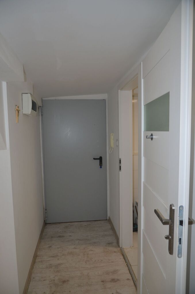 Kawalerka w centrum miasta za 275 000 zł (5)