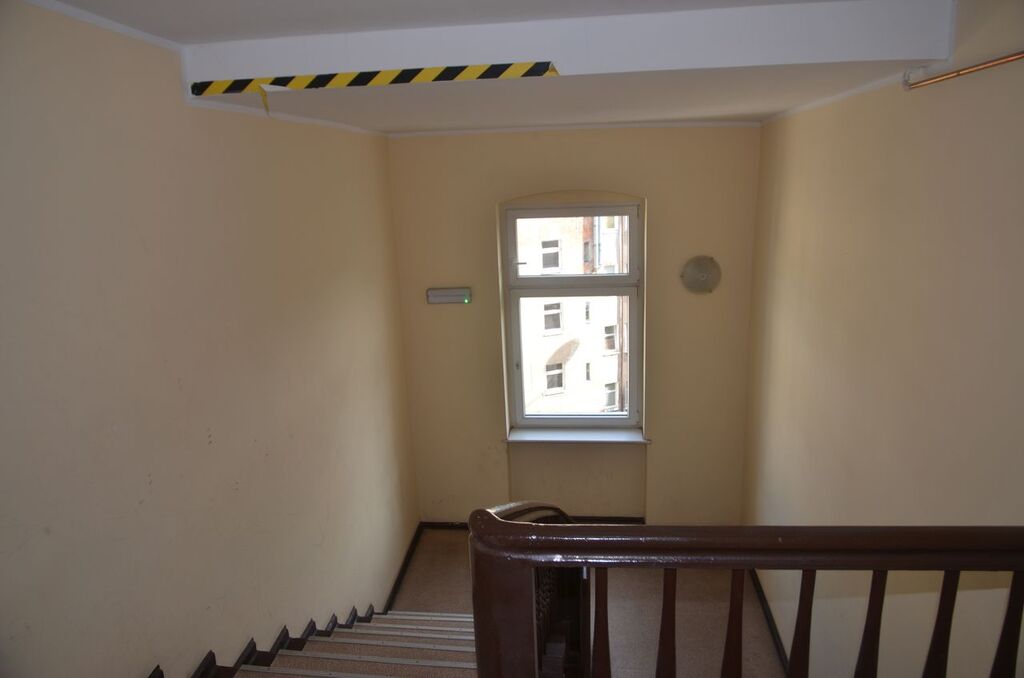 Kawalerka w centrum miasta za 275 000 zł (10)