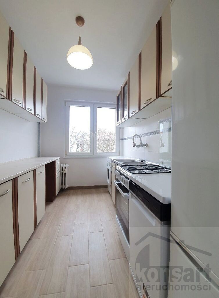 2 pokoje przechodnie niedaleko Galaxy (8)