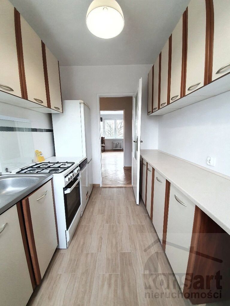 2 pokoje przechodnie niedaleko Galaxy (9)