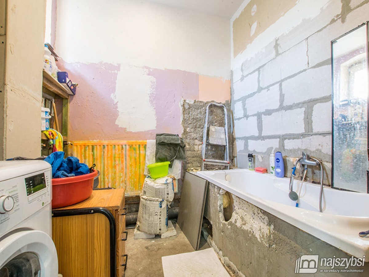 Cztery pokoje nad jeziorem w Nowogardzie (2)