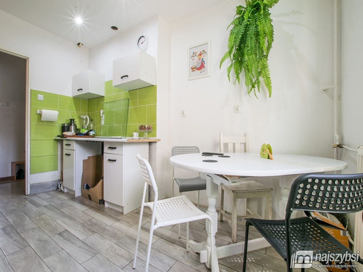 Cztery pokoje nad jeziorem w Nowogardzie (3)