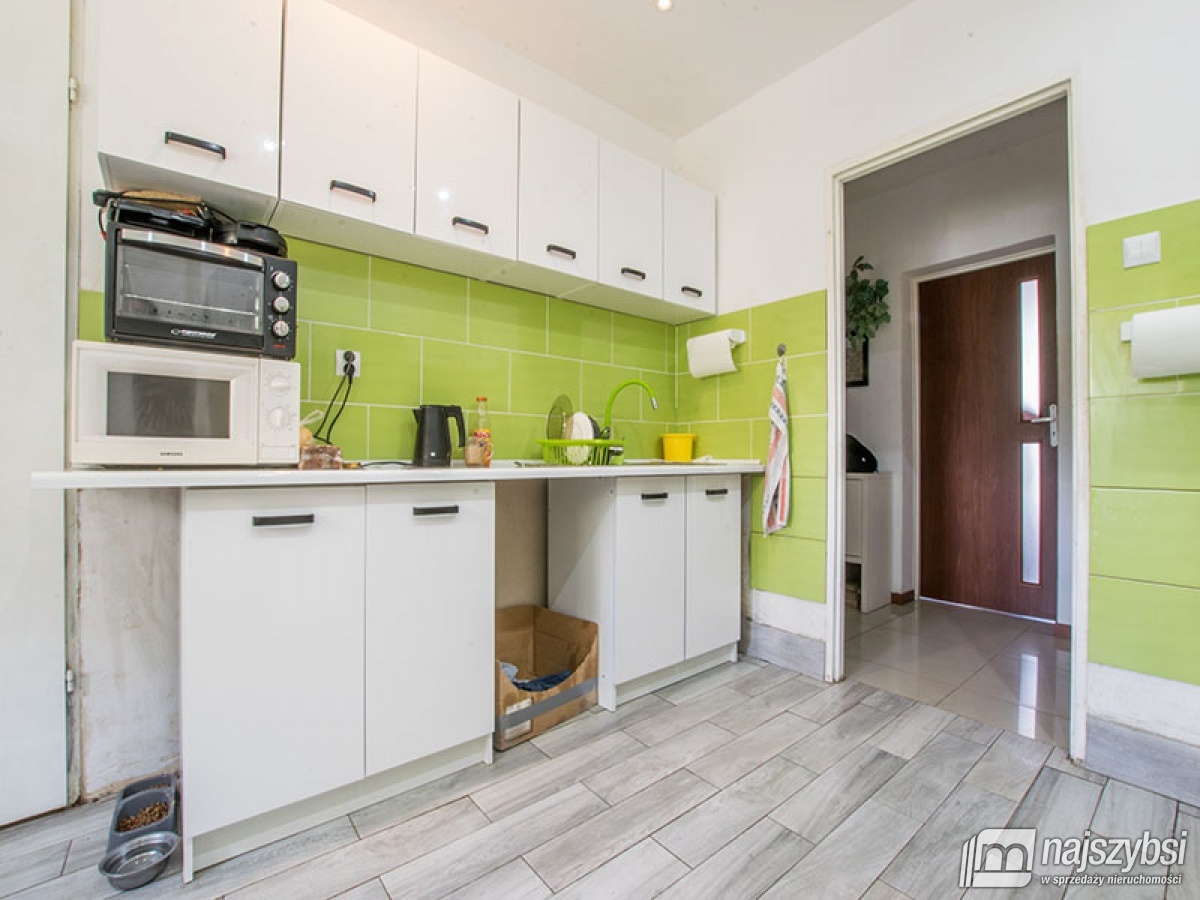 Cztery pokoje nad jeziorem w Nowogardzie (4)