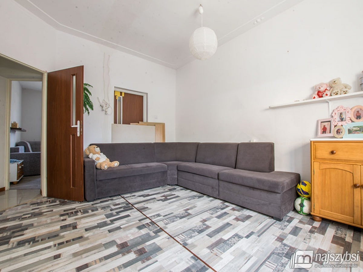 Cztery pokoje nad jeziorem w Nowogardzie (7)