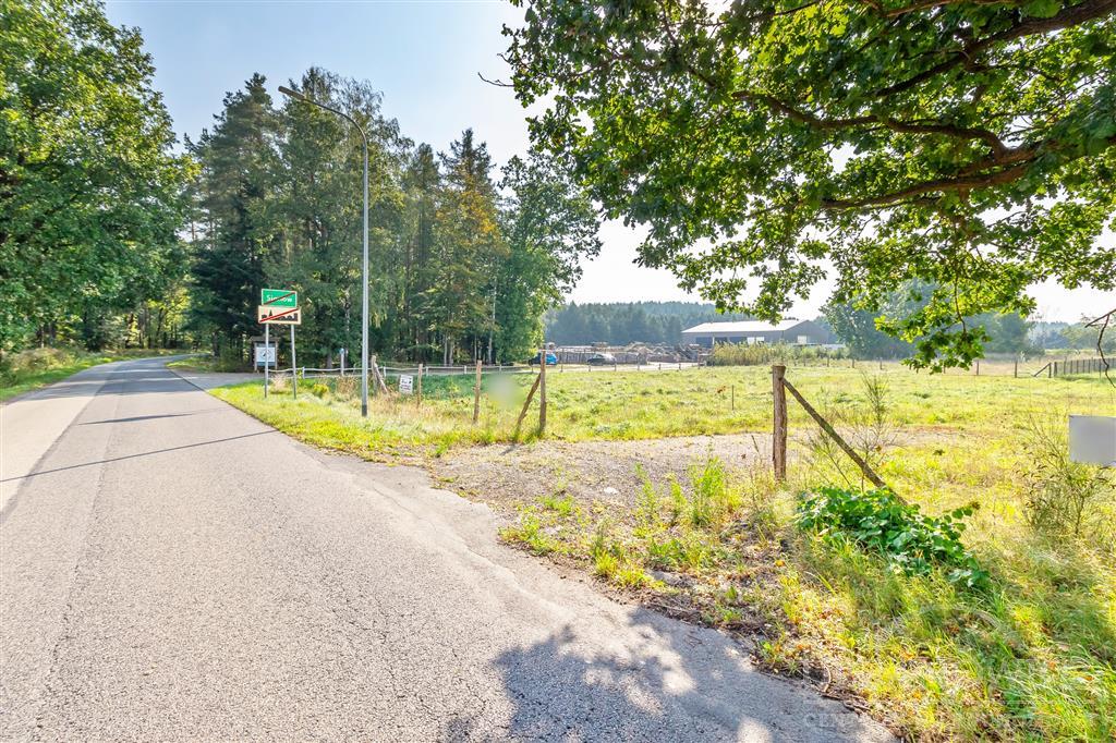 Działka w Sianowie z wydanymi warunkami zabudowy. (6)