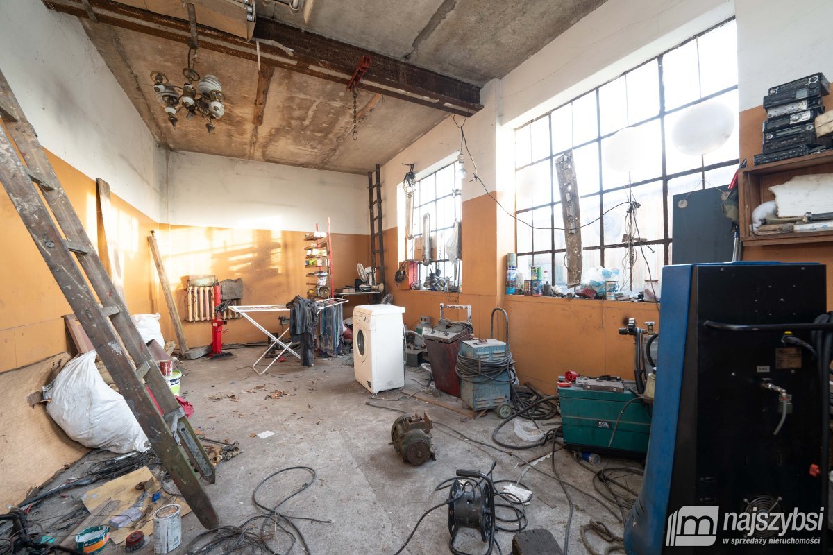 Gryfice - warsztat samochodowy na działce 516 m2! (6)