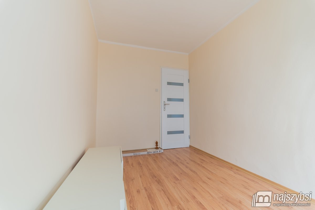 Pyrzyce - 4 pokoje 56,43 m2. (12)