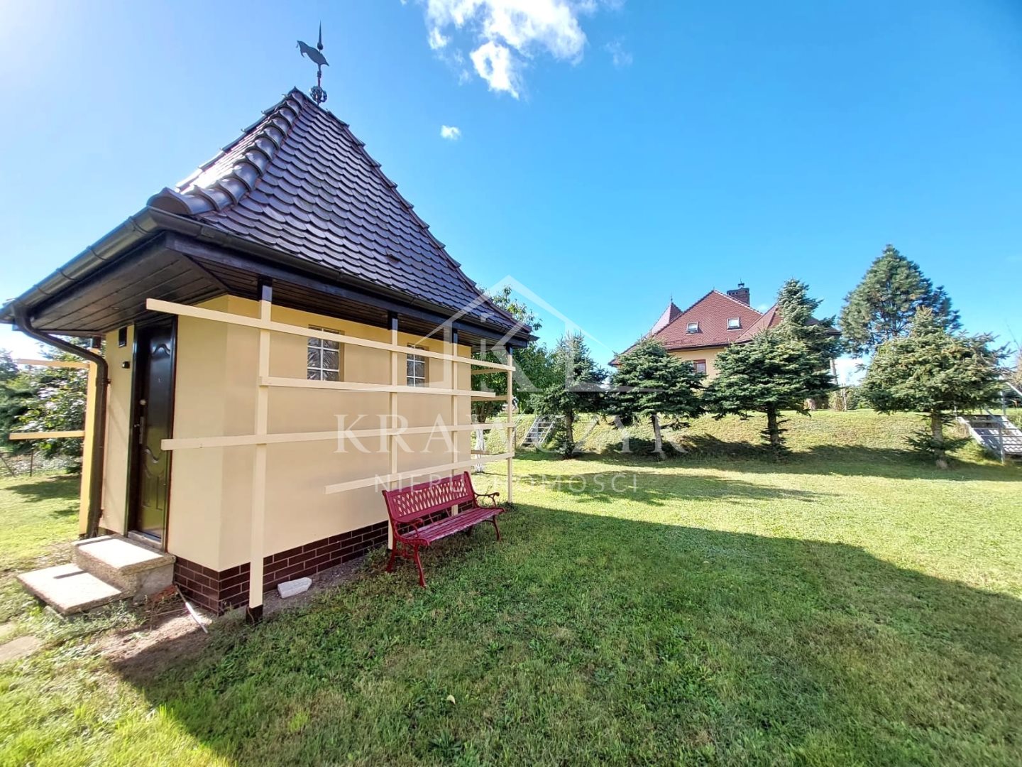 REZYDENCJA W NAMYŚLINIE  (10)