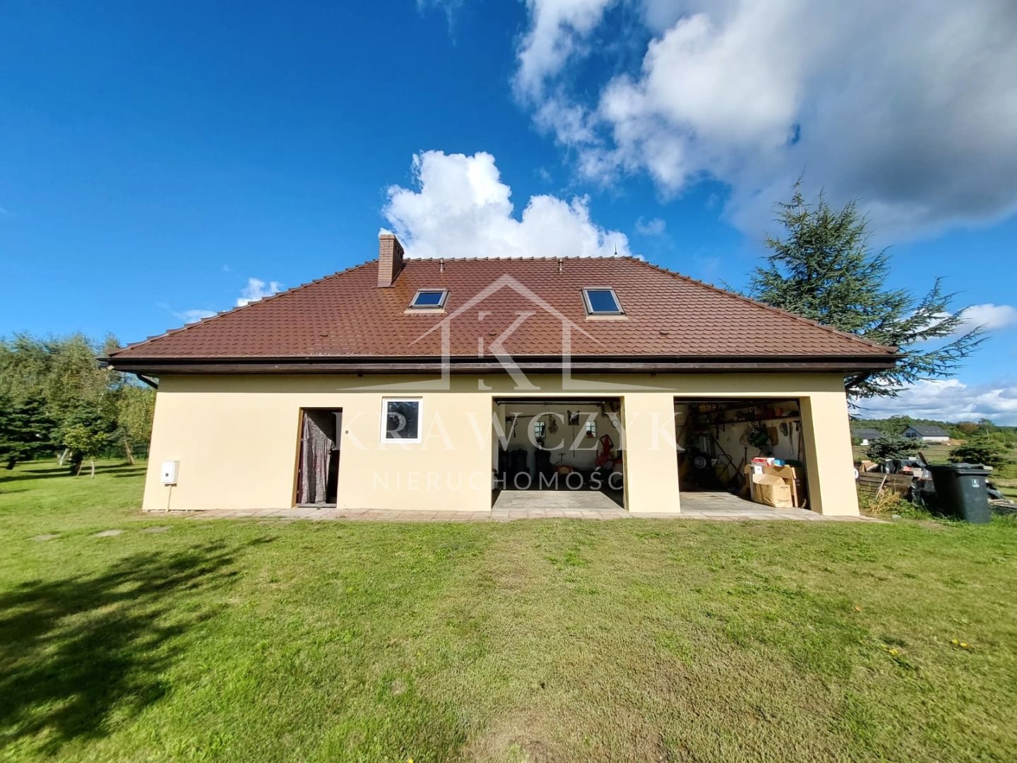 REZYDENCJA W NAMYŚLINIE  (9)