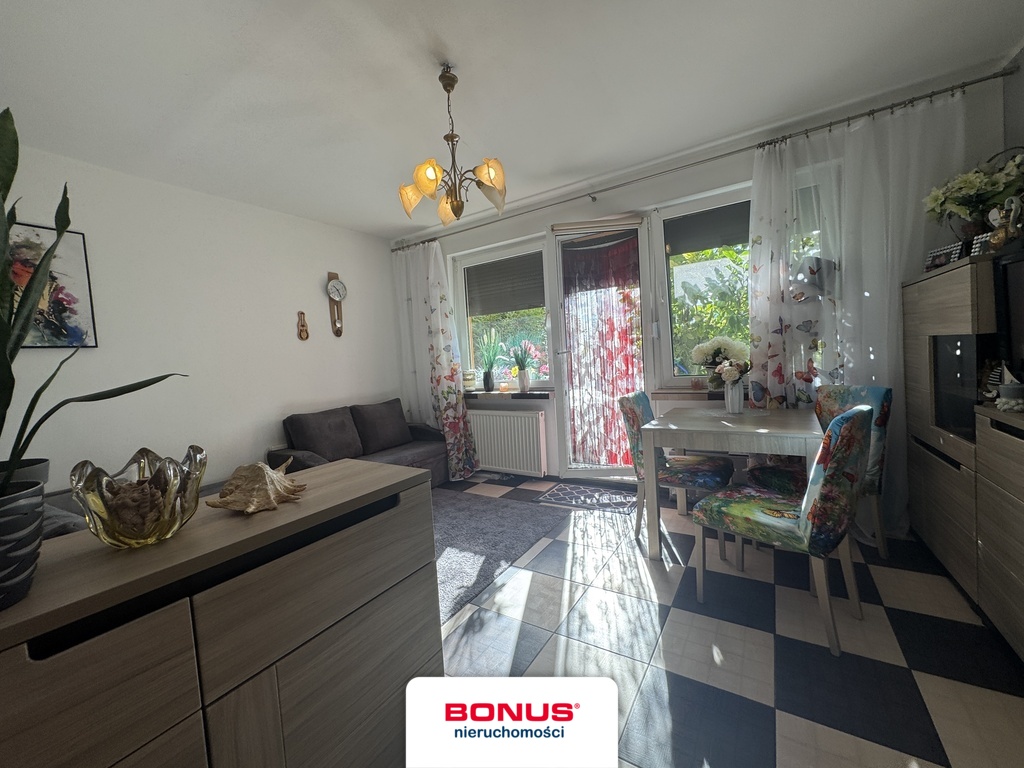 Super 2 pokoje z ogródkiem Przecław (3)