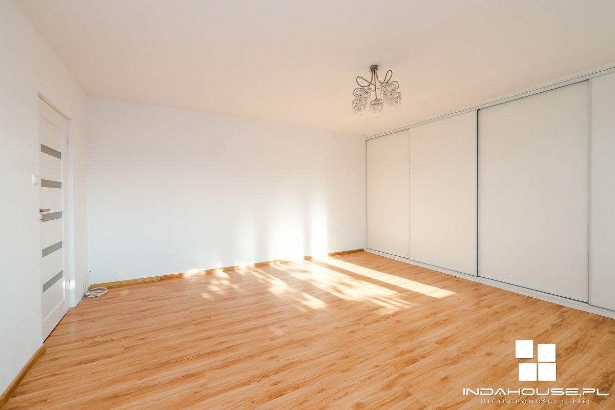 Spółdzielcze własnościowe, 2 pokojowe mieszkanie z (5)