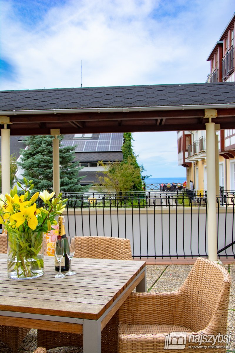 Mileno-Apartament 3poziomy z garażem 200m od morza (12)