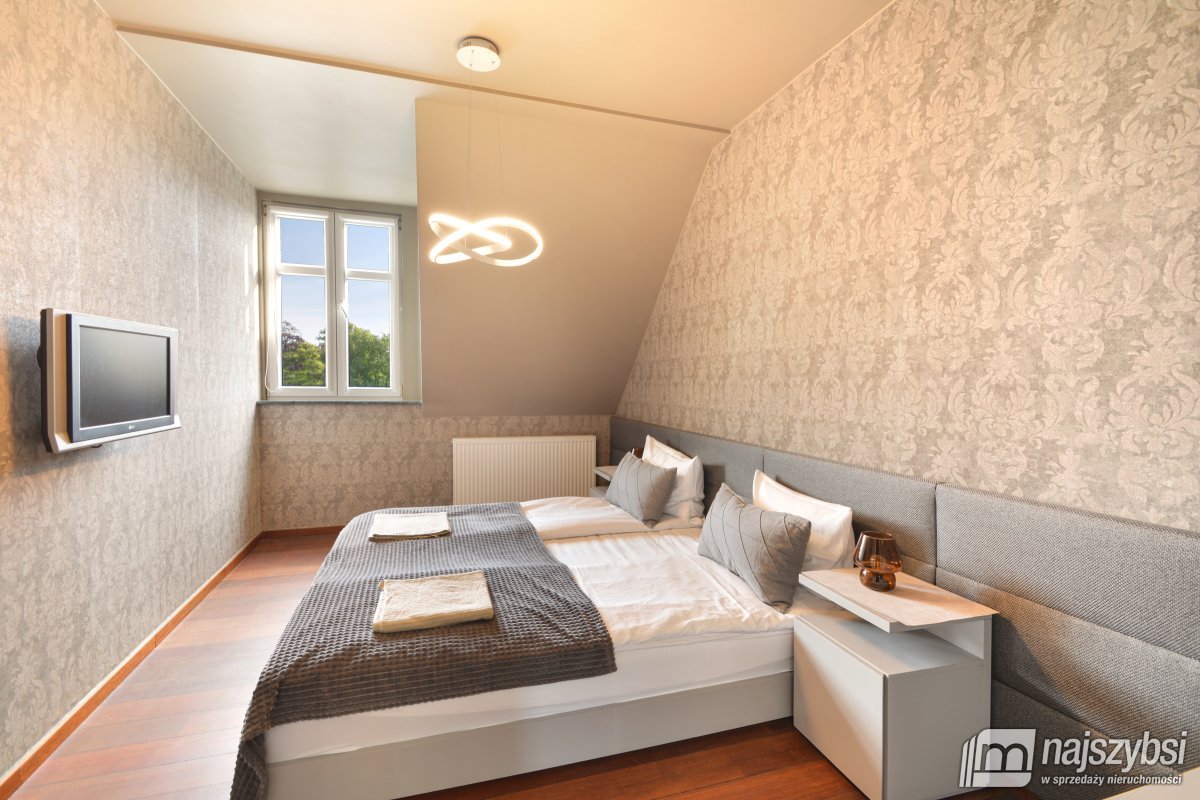 Mileno-Apartament 3poziomy z garażem 200m od morza (15)