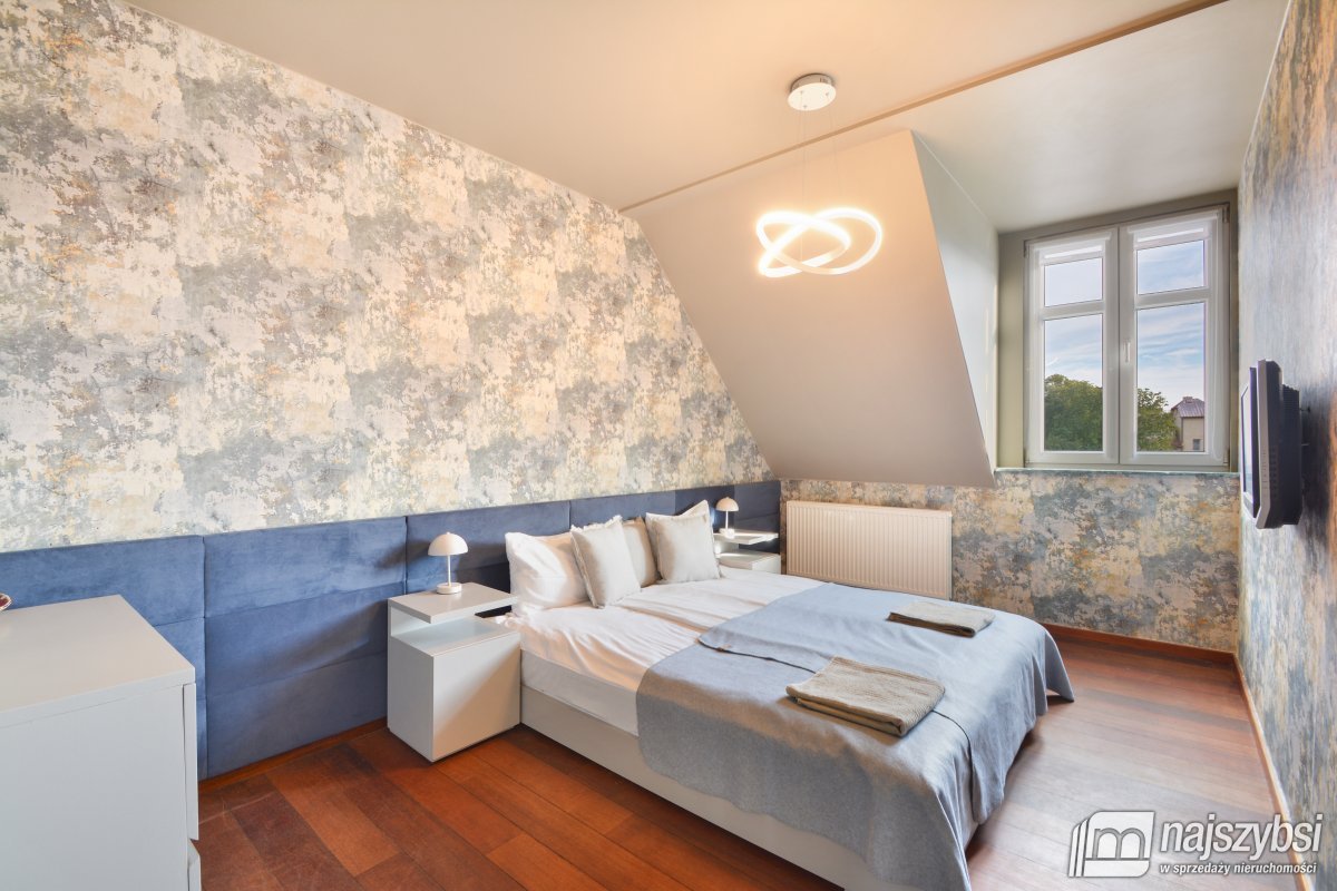 Mileno-Apartament 3poziomy z garażem 200m od morza (16)