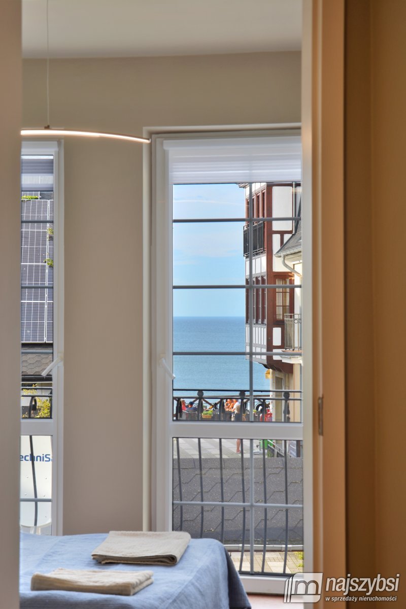 Mileno-Apartament 3poziomy z garażem 200m od morza (18)