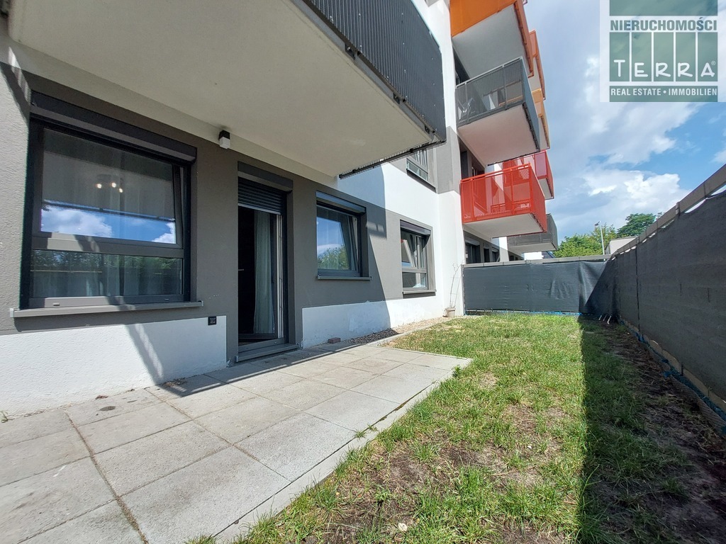 3 pokoje z ogródkiem i miejscem postojowym (5)